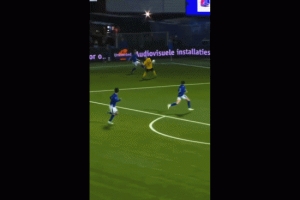 表现不俗!王博豪本轮荷乙踢满全场并造点,可惜队友罚丢 表现不俗!王博豪本轮荷乙踢满全场并造点,可惜队友罚丢