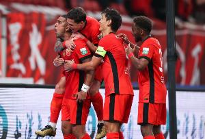 刺激！记者统计本赛季中超BIG4榜首次数：申花12次、海港7次