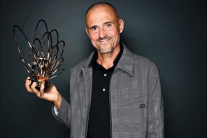 队报：克鲁伊夫奖恩里克得197分，弗里克44马雷斯卡27斯洛特26