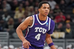 前魔术后卫尼尔森之子！美记：国王签下前锋小贾米尔-尼尔森