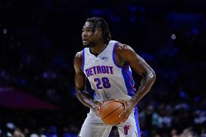 因膝伤仅出战G1！斯图尔特：若我能上场 对阵尼克斯结果会不一样