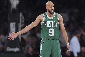 怀特:新赛季可能会更多掌控球权 只想把所有事情做得更稳定一些 怀特:新赛季可能会更多掌控球权 只想把所有事情做得更稳定一些