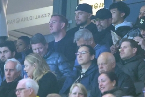 表现不佳！图片报：父母观战小贝林厄姆比赛，后者家庭气氛紧张