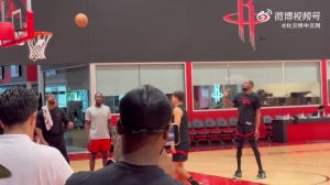 活久见！杜兰特在火箭训练中两次罚球失手 曾连续3个赛季罚篮90%+