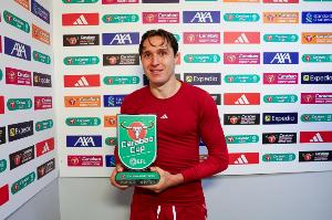 不认输！TA：基耶萨若想回国肯定不缺下家，但他坚持留队证明自己