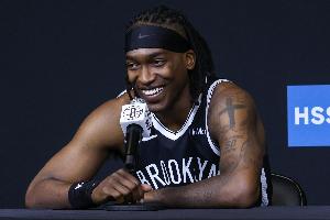 运动战百分百命中!曼恩半场5投5中&三分2中2拿到13分 另有2篮板 运动战百分百命中!曼恩半场5投5中&三分2中2拿到13分 另有2篮板