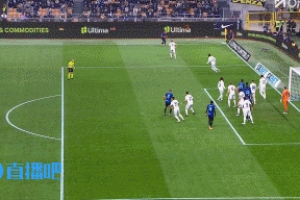 压着打!迪马尔科远射变线入网,但越位在先进球无效 压着打!迪马尔科远射变线入网,但越位在先进球无效