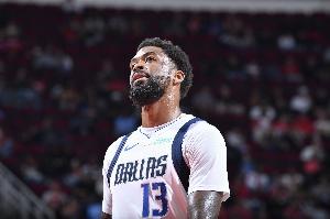 基德：马绍尔训练营攻防两端表现都很稳定 他带来了很多积极贡献