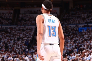 杰林威谈吉昂：继续专注提升自己 得到机会他都能站出来证明自己