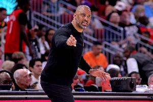 乌度卡：我们的进攻表现还可以 正尝试加入更多跑动和战术变化