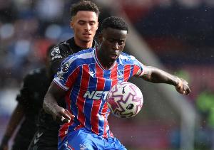 天空体育记者：在免签格伊的竞争中，皇萨仁比利物浦更有优势