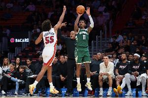 里弗斯:因腿筋伤势加里-哈里斯预计缺阵1-2周 里弗斯:因腿筋伤势加里-哈里斯预计缺阵1-2周