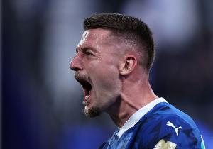 意媒：米林科维奇和新月的合同明夏到期，尤文等队都想引入他