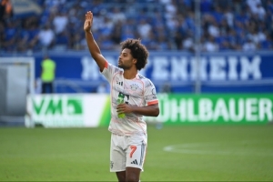 格纳布里:多特正在逐渐成型;填补穆西亚拉的空缺我很适应 格纳布里:多特正在逐渐成型;填补穆西亚拉的空缺我很适应