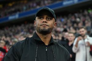 硬仗！拜仁近10次对阵多特6胜3平1负，但近3次交手不胜