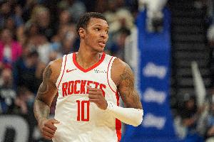 路威:杜兰特能帮助小贾巴里成长 对后者来说是绝佳的学习机会 路威:杜兰特能帮助小贾巴里成长 对后者来说是绝佳的学习机会