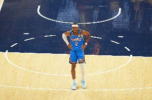 亚历山大：KD肯定喊了三次犯规 裁判没注意到 这就是生活