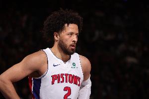 影响力不足！康宁汉姆半场8中3得到10分7助2失误 正负值-16