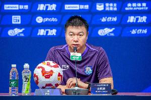 刘建宏：51岁于根伟再历练历练，完全有机会执教国足