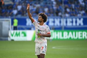 图片报:格纳布里和斯坦尼西奇都完成最后一练,明天能进大名单 图片报:格纳布里和斯坦尼西奇都完成最后一练,明天能进大名单