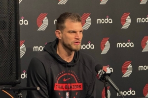 斯普利特：我们还有工作要做&我准备好了 昨天球队氛围不太好