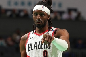 媒体人：开拓者就防守反击 就阿夫迪亚和格兰特能单点爆破的