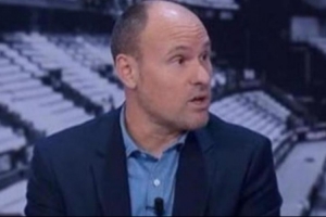 何意味?拉奥斯一节目称卡瓦哈尔冲撞,在另一节目又说是自然接触 何意味?拉奥斯一节目称卡瓦哈尔冲撞,在另一节目又说是自然接触