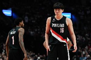 媒体人:杨瀚森亲手把自己的印象分打低了 若被下放也不是坏事 媒体人:杨瀚森亲手把自己的印象分打低了 若被下放也不是坏事