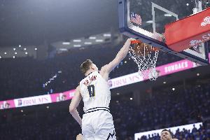 你小子！布劳恩：我后悔今天没去尝试隔扣老队友小乔丹