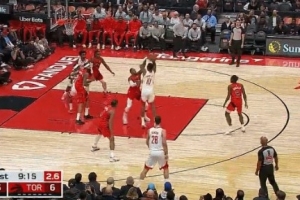 今天要爆?小贾巴里翻身高难度后仰中投再进 包揽开局前7分! 今天要爆?小贾巴里翻身高难度后仰中投再进 包揽开局前7分!