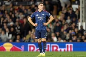 一线队锋线仅剩2人😖阿森纳伤员：小马丁、约克雷斯、厄德高...