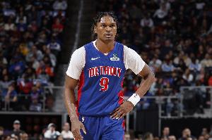 有身体接触！奥萨尔对波特三分犯规&活塞挑战失败