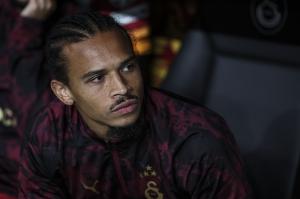 土超也没踢明白😵萨内土超12轮3球1助，现年薪1125万拜仁止损