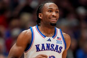 状元大热！名记：彼得森可能是卡特后甚至是科比后最好的新秀后卫