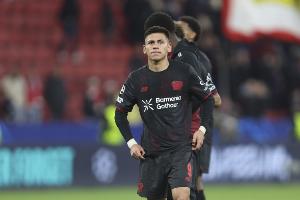 冬窗召回？邮报：未来几周，曼城将评估埃切维里被外租药厂的决定