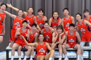 🎬WCBA定妆照花絮来咯 期待新赛季！