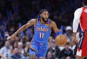 助队追分！以赛亚·乔替补11分钟轰下13分 三分4中3