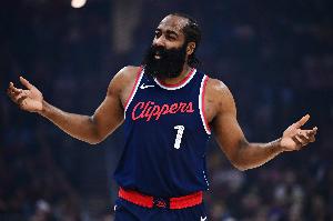 哈登：所有人都在用后撤步让我引以为傲 一开始人们总会说我走步