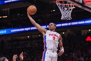 防守铁闸！奥萨尔·汤普森9中6得到13分3板4助1断