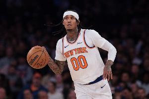 三分一个不进&两分一个不丢！克拉克森12中6拿到12分 外线6中0