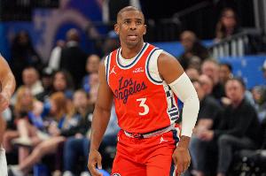 队记：保罗即将退役代表着传统控卫的谢幕 现役特雷·杨和他最像