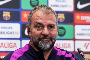 4周6战！世体：巴萨年底迎来艰难赛程，联赛将战马竞贝蒂斯黄潜