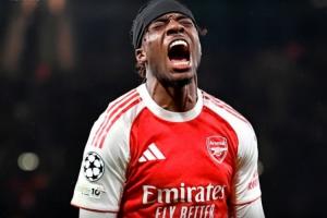 硬碰硬拿下👊阿森纳欧冠5轮全胜，并终结拜仁欧冠全胜+赛季不败