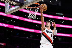 先发制人！阿夫迪亚首节4中3拿到9分2板3助 罚球3中3