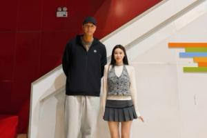 阿联略显消瘦？女网友晒与易建联合照：支持中国男篮十几年的球员