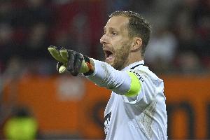 鲍曼：诺伊尔将重返德国队？我只专注自己 目标是参加明年世界杯