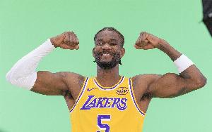 顿宝太硬了！艾顿本赛季第7次砍20+10 上赛季40场合计6次