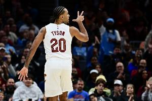 泰森称球队巡航模式！阿特金森：有道理 年轻人没问题主要是老将