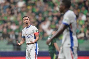 东体：申花64分将近一半与吴曦有关 斯卢茨基将沿用433阵型