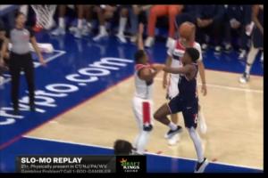 小伙子真能飞！探花埃奇库姆冲篮下起飞滑翔炸裂扣篮 CJ成背景板